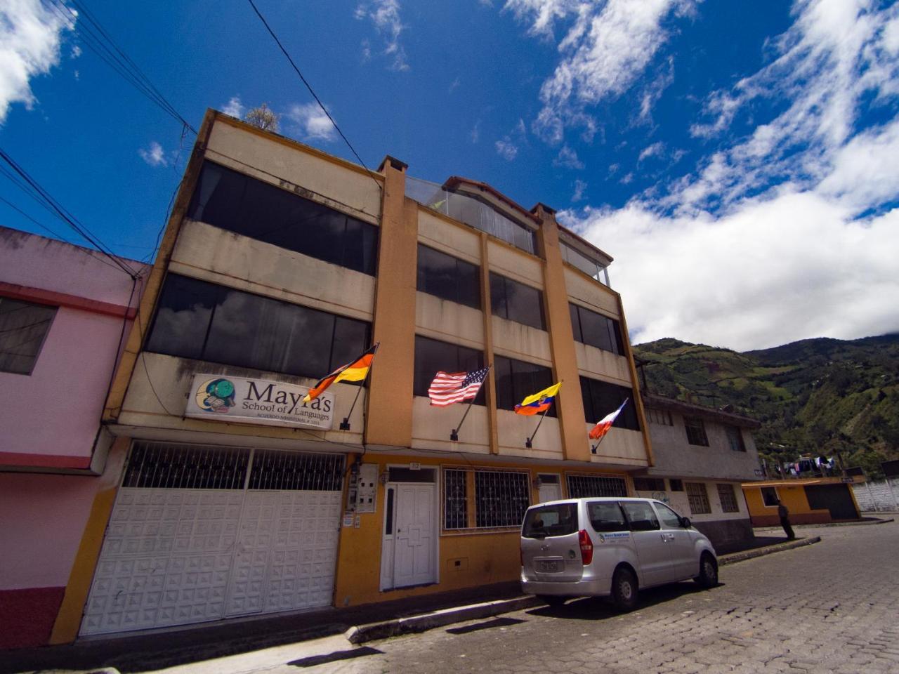 Mayra'S Apartments And Spanish School Baños Exterior foto